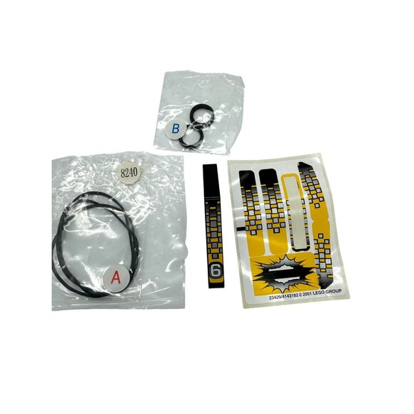 LEGO Technic Slammer Stunt Bike Set 8240  Ages 7+  Complete With Instructions - Picture 2 of 8